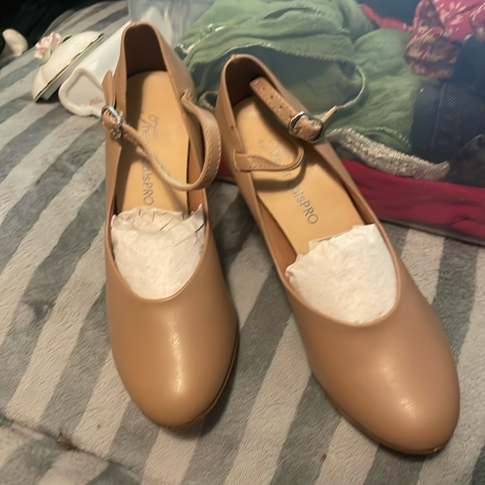 Brand new never been worn theatricals pro character heels